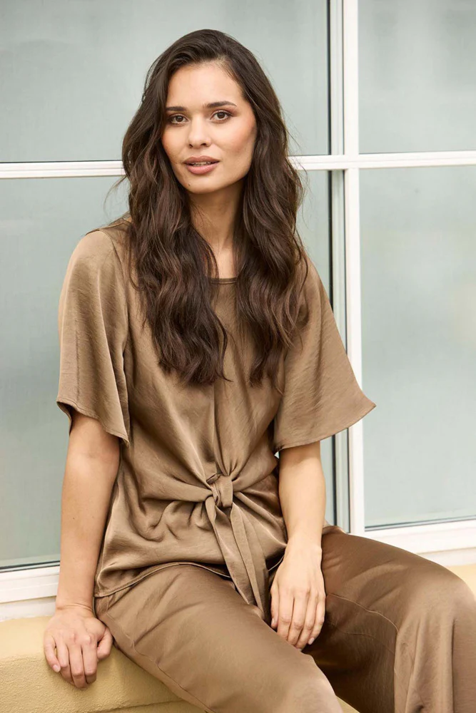 Faye - Kortærmet bluse med binde detalje - Image 5