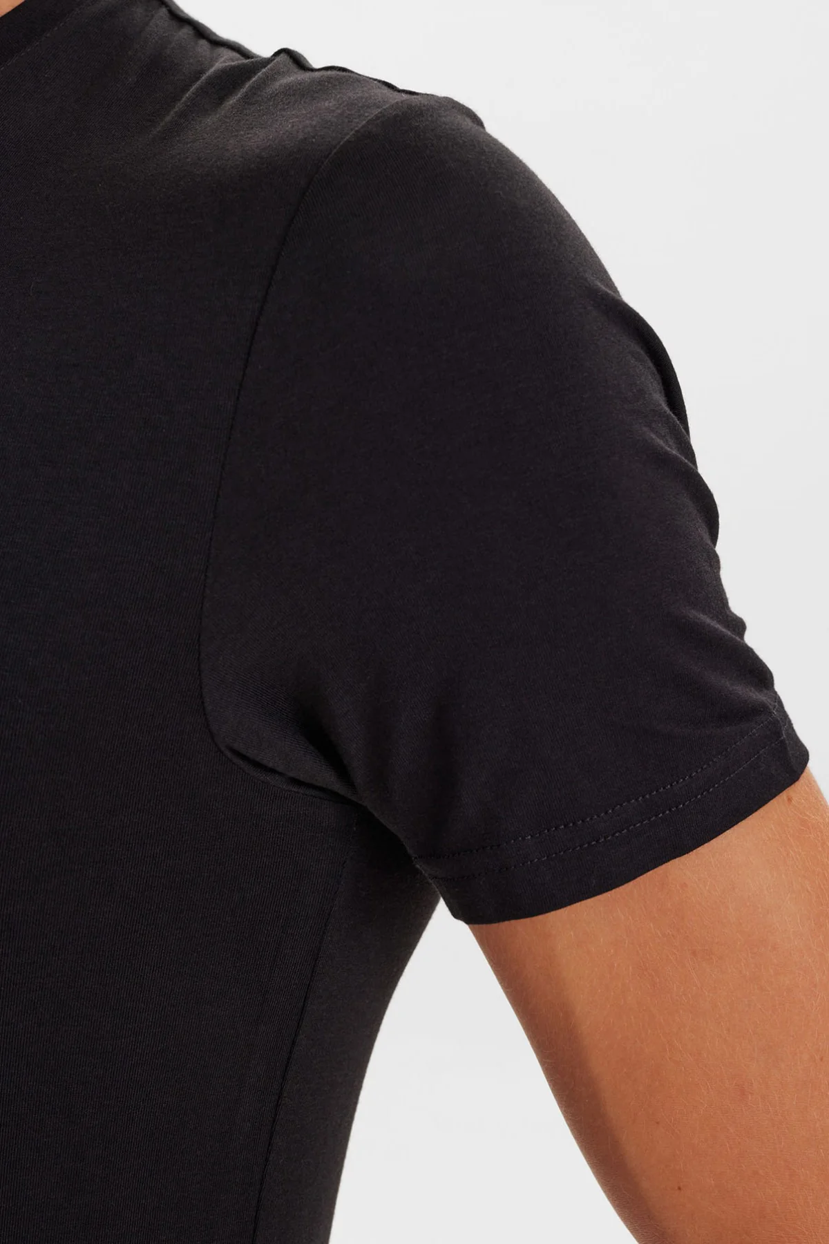 JBS of Denmark 2-Pack FSC V-Neck Bamboo - Image 4