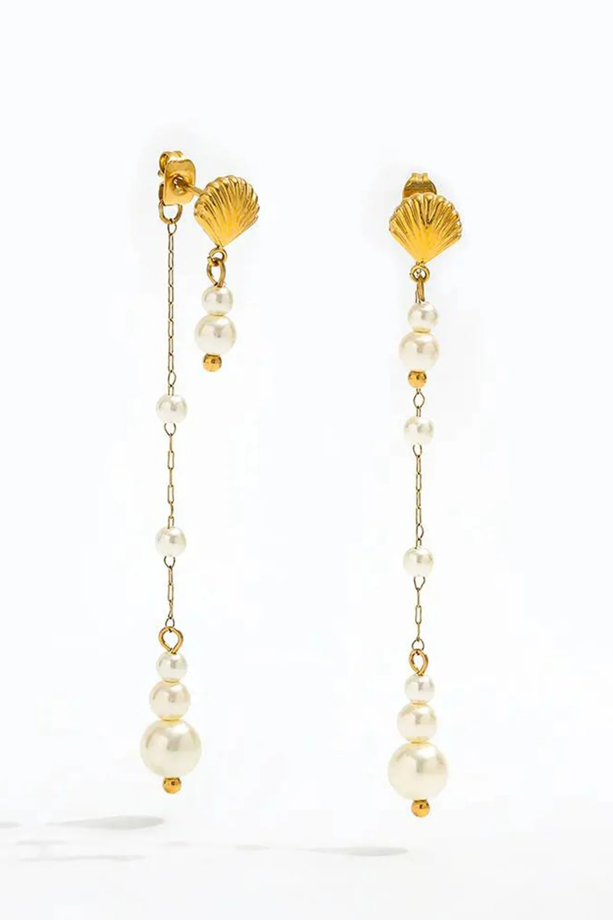 muun studios Elva Pearl Earrings - 18K Gold Plated