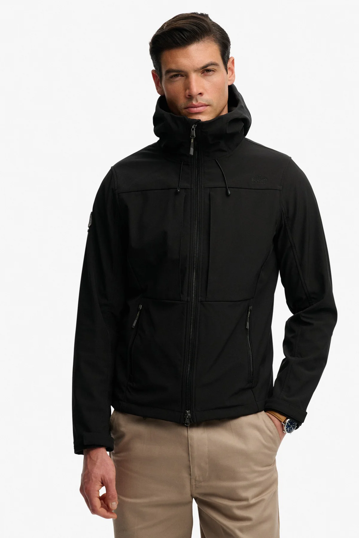Praktisk softshell jakke med lommer og lynlås - Image 11