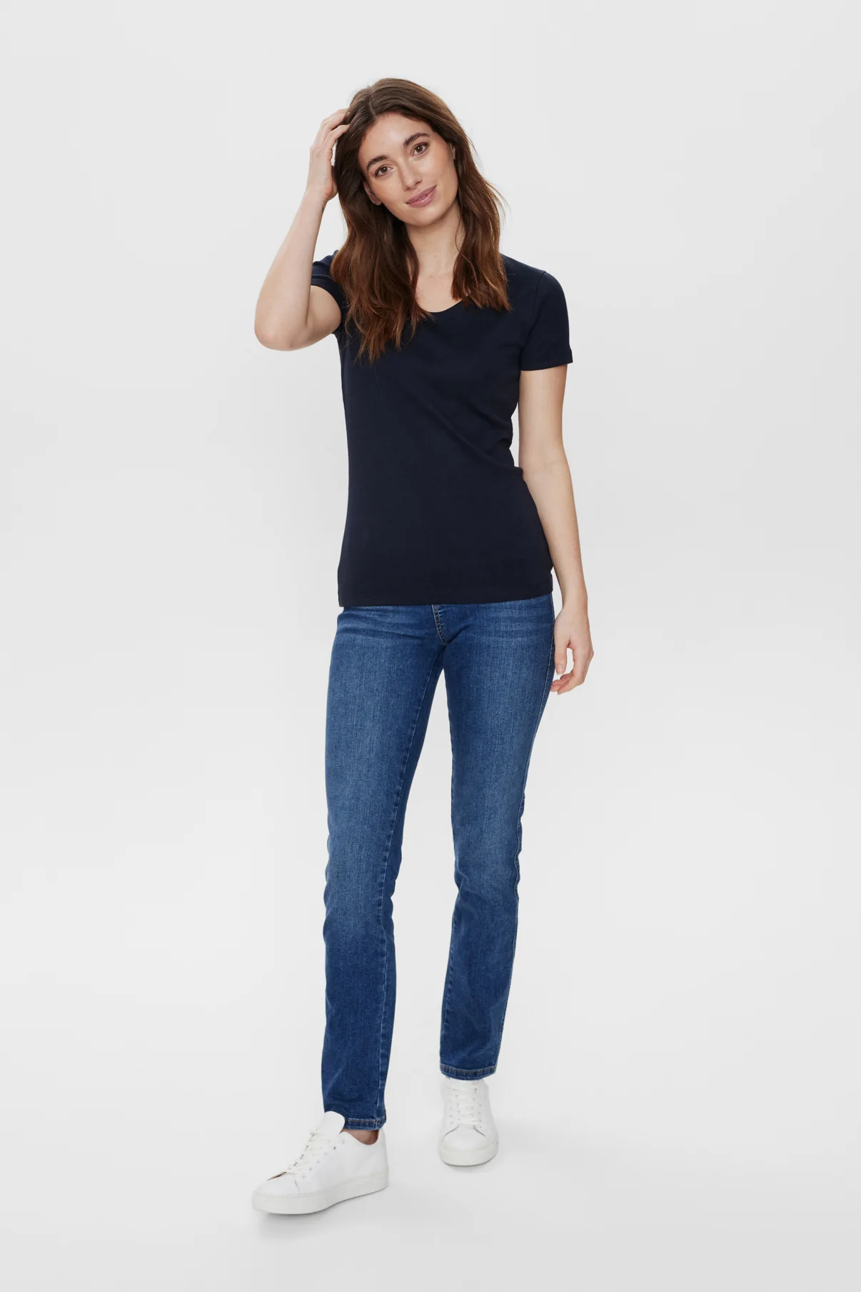 Cindie 6044 - Basis T-shirt med korte ærmer - Image 11