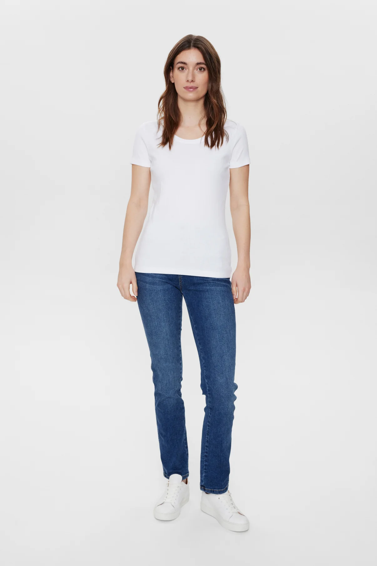 Cindie 6044 - Basis T-shirt med korte ærmer - Image 6