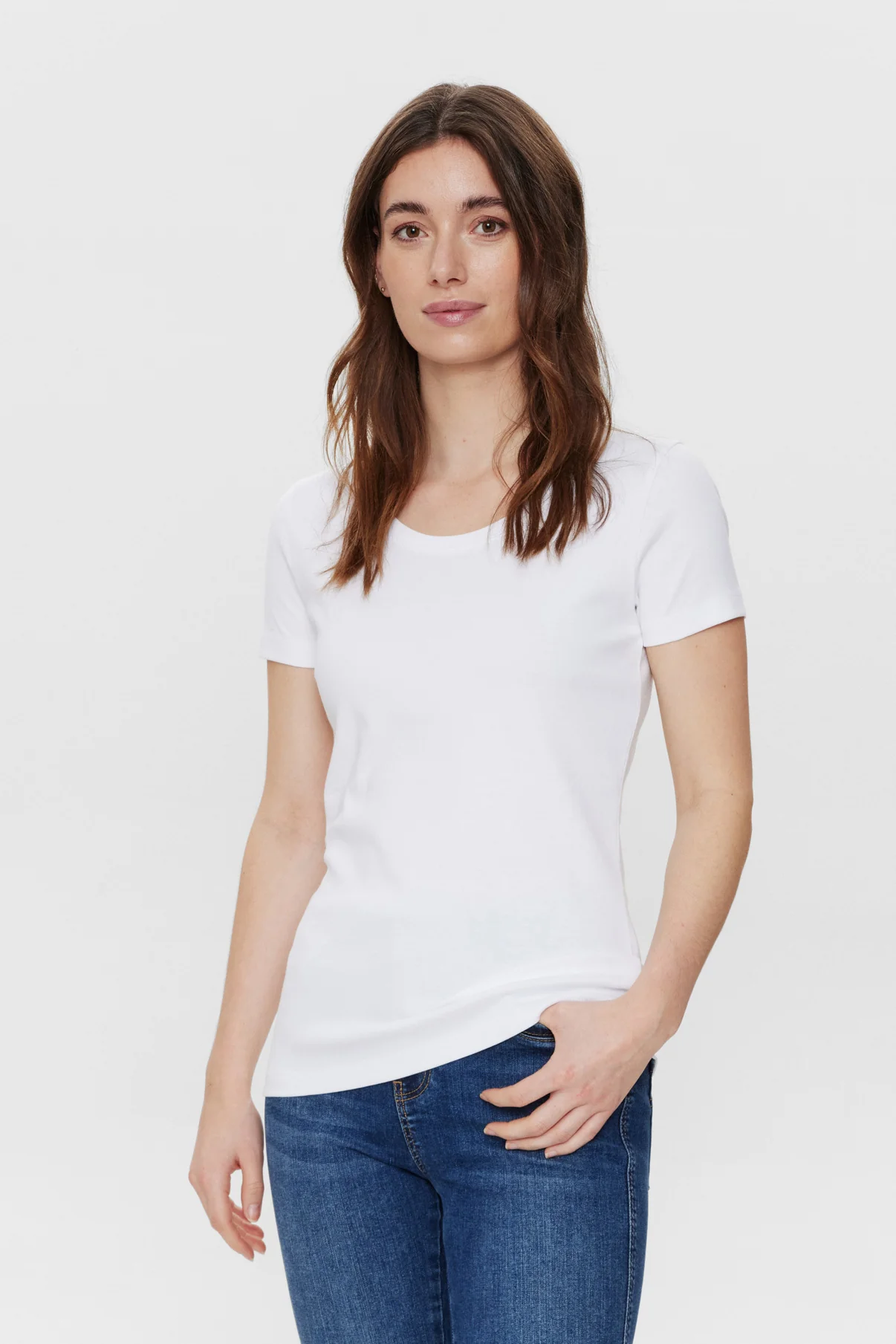 Cindie 6044 - Basis T-shirt med korte ærmer - Image 7