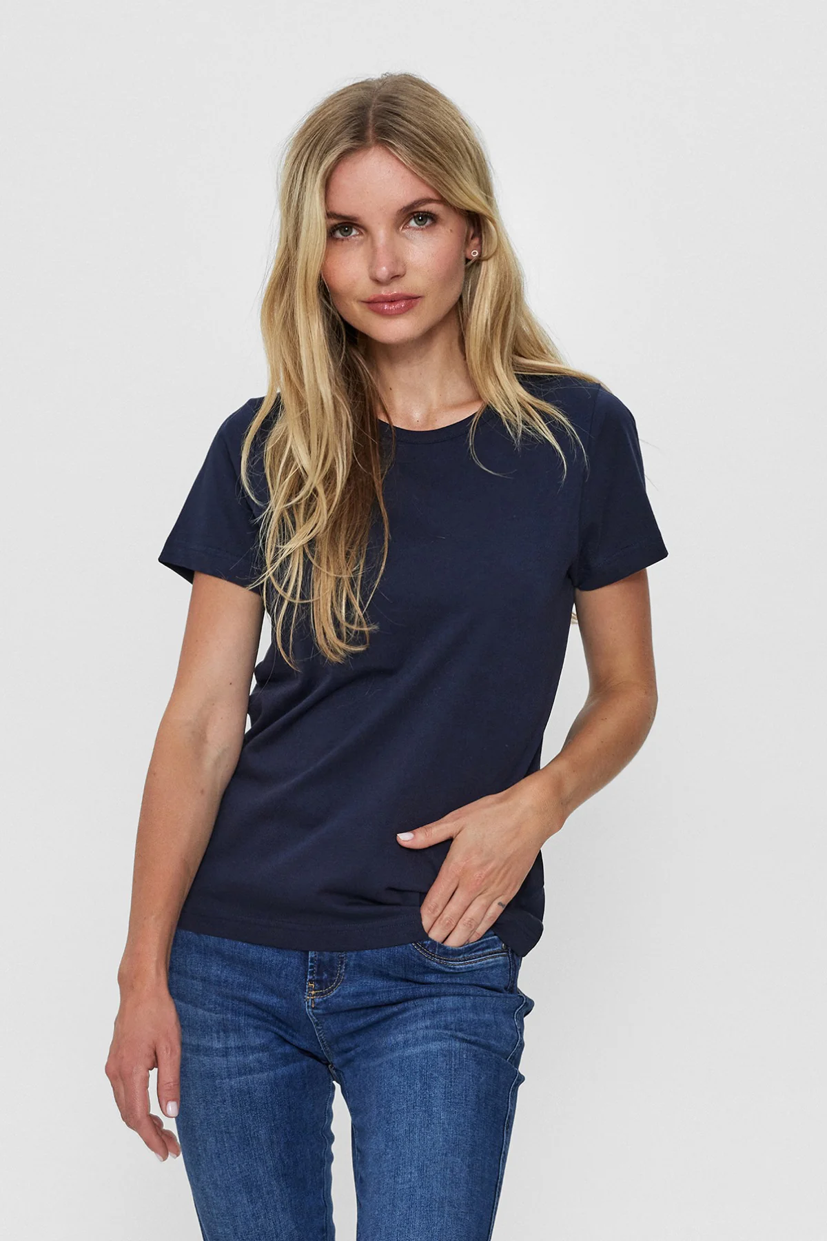 Dea - Basis kortærmet t-shirt med rund hals