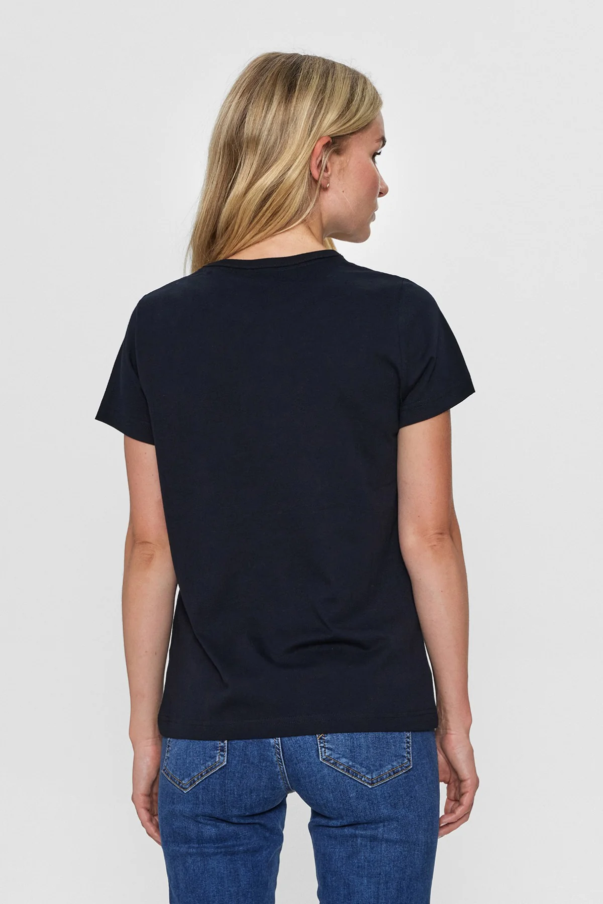 Dea - Basis kortærmet t-shirt med rund hals - Image 11